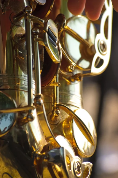 Золотий саксофон фону — стокове фото