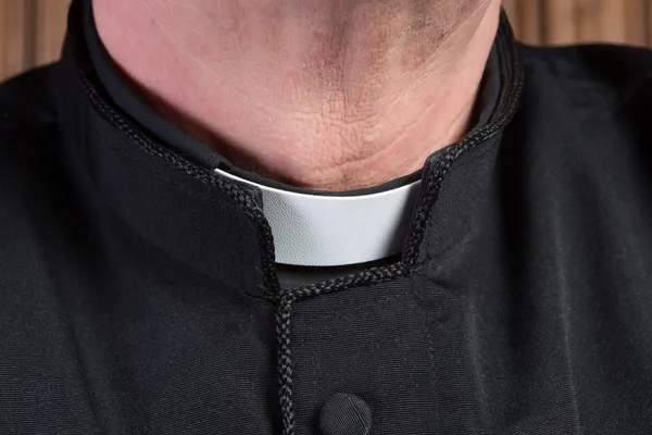 Collar clerical del sacerdote — Foto de Stock