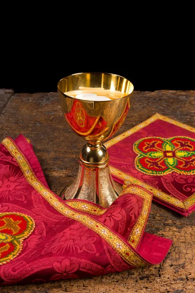 Chalice with vestment set — Stock Photo, Image