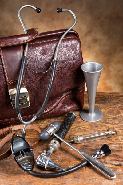 Instrumentos de médico vintage — Fotografia de Stock
