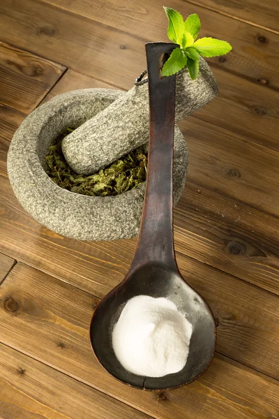 Ground and powder stevia — Stock Photo, Image