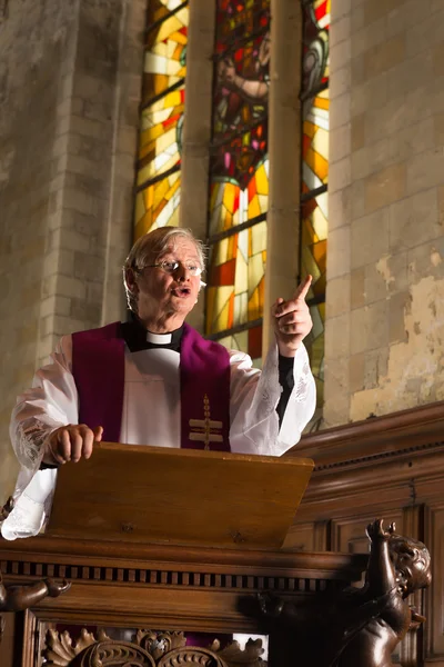 Priest sermon — Stock Photo, Image