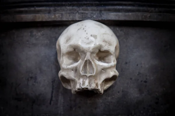 Creepy Skull Carved Marble Medieval Church Flanders Belgium — Stock Photo, Image