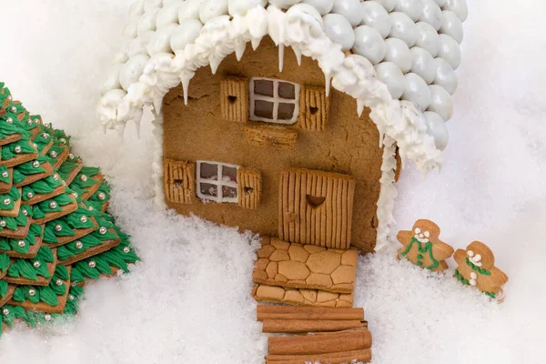 Cookie Christmas Tree Gingerbread House Snow Landscape — Stock Photo, Image