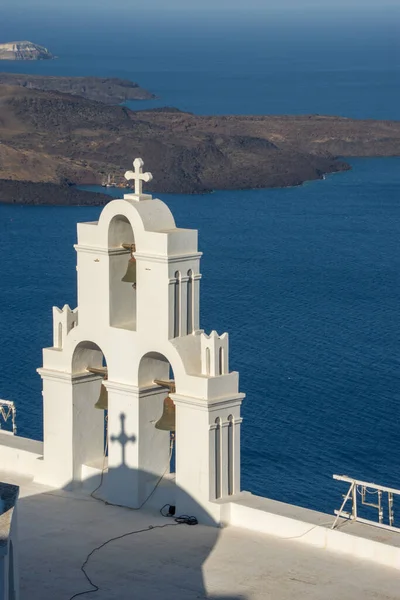 Kościół Trzech Dzwonów Wyspie Santorini Grecja — Zdjęcie stockowe
