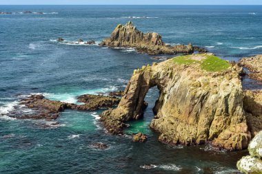 Land 's End' deki Enys Dodman Kemeri Batı Cornwall, İngiltere 'de bir burnu ve tatil kompleksi.