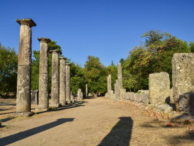 Yunanistan 'ın Antik Olympia kentindeki saray, güreşçilerin eğitim yeriydi.