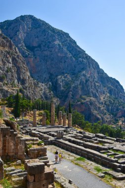 Yunanistan 'ın Antik Delphi kentindeki Apollo Tapınağı