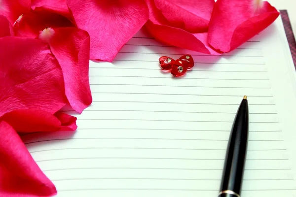 写一封情书Γράψτε ένα γράμμα αγάπης. — 图库照片