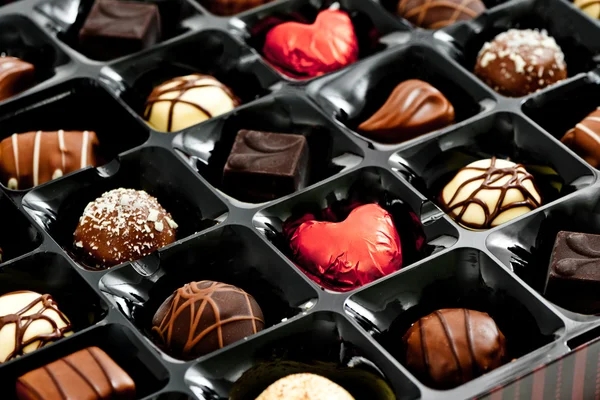 Piros csokoládé szív box Jogdíjmentes Stock Fotók