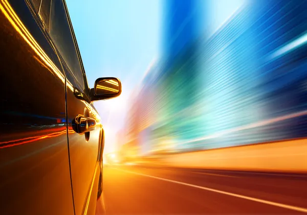 İyi geceler, yüksek hızlı araba