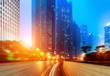 Geceleri gökdelenlerin şehirler