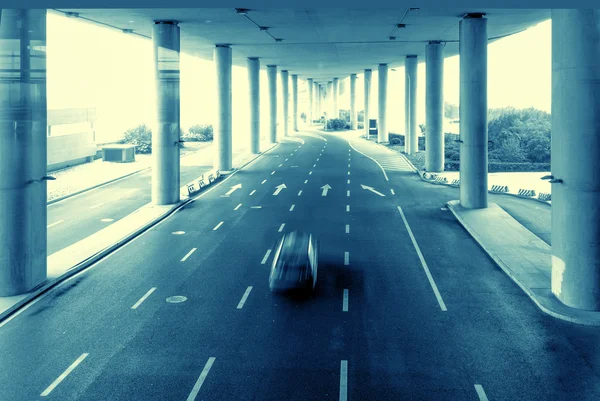 Under elevated road — Stock Photo, Image