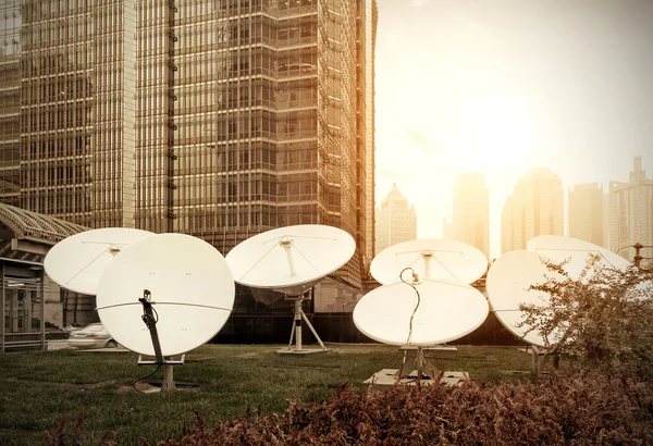 Antena satélite — Fotografia de Stock