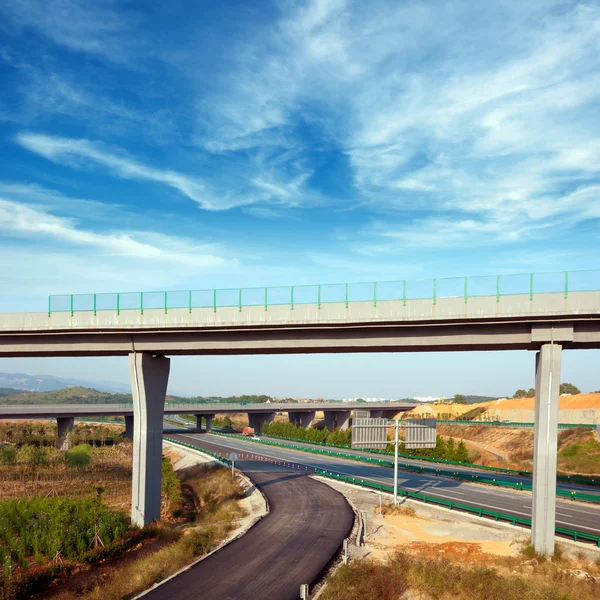 Highway and viaduct — Stock Photo, Image
