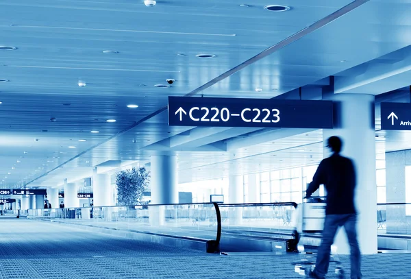 Shanghai Pudong Airport passengers — Stock Photo, Image