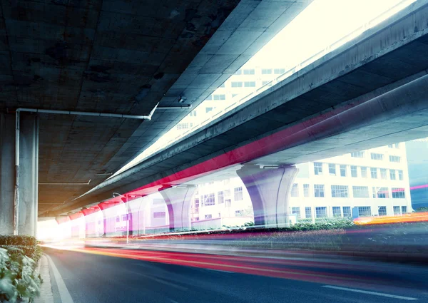 viyadük ve ışık izle