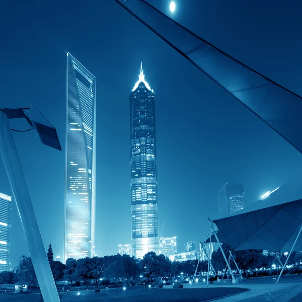 gökdelenler, shanghai