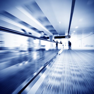 Modern binanın içi