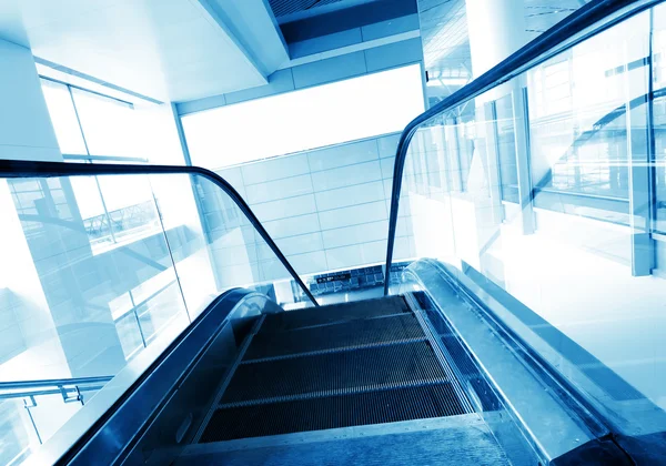 Escalera mecánica — Foto de Stock