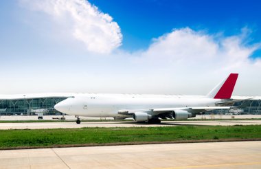 Shanghai Pudong Havaalanı'nın uçak