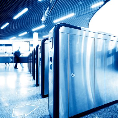 Metro çıkış