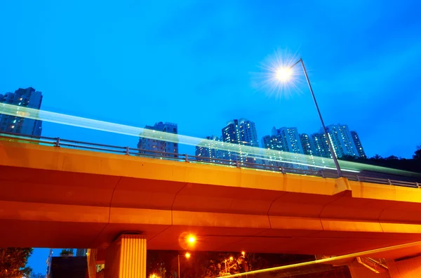 Viaduct nacht — Stockfoto