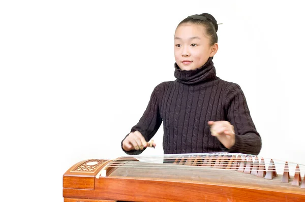 Girls(Guzheng performance) — Stock Photo, Image