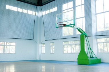 küçük spor salonu