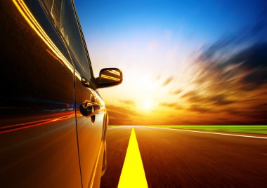 yüksek hızlı araba