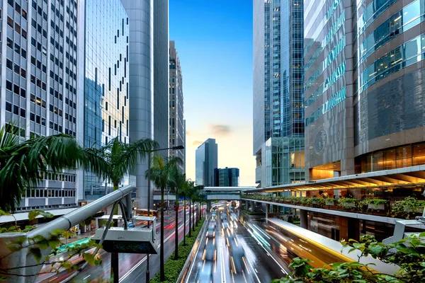 Traffic in city at night — Stock Photo, Image