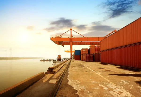 Grote container terminal — Stockfoto