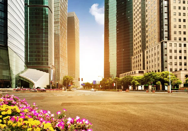Shanghai Lujiazui Centro Financeiro arranha-céu — Fotografia de Stock