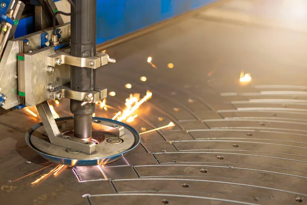 Découpe Laser Gros Plan Métal Sur Une Machine Cnc Dans — Photo