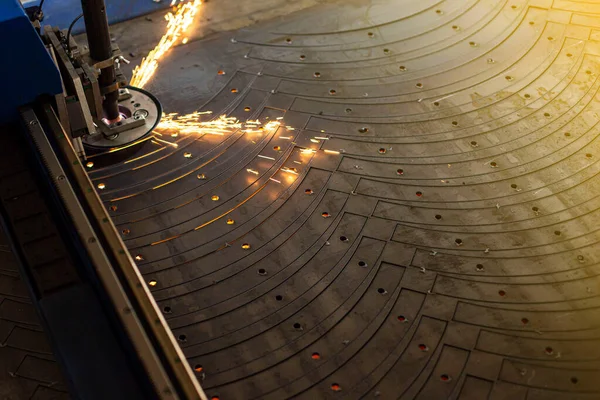 Cnc Metal Turning Milling Machine Process Making Blanks Front Background — Stock Photo, Image