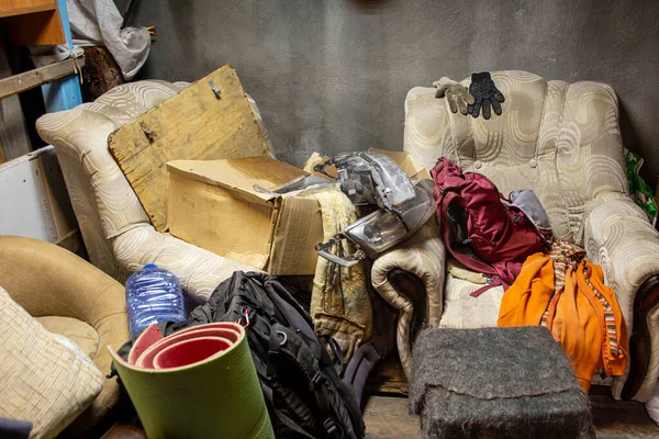 Unit Utilitas Penyimpanan Kayu Rumah Pinggiran Gudang Dengan Barang Barang — Stok Foto