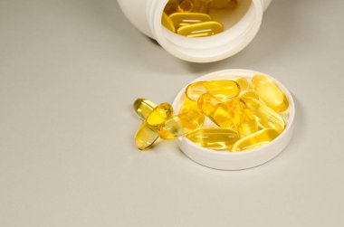 Fish oil Omega-3 fatty acids supplements health 