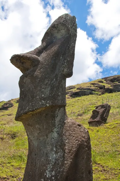 Moais at Rano Raraku volcano, Easter island (Chile) — Stock Photo, Image