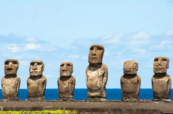 Moais in Ahu Tongariki, Easter island, Chile — Stock Photo, Image