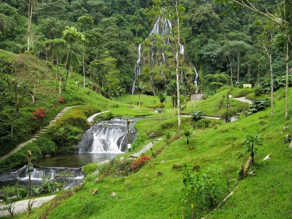 Wasserfälle bei santa rosa de cabal, Kolumbien — Stockfoto