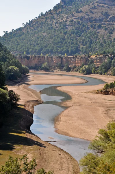 Jucar Nehri, serrania de cuenca Doğa Parkı (İspanya) — Stok fotoğraf