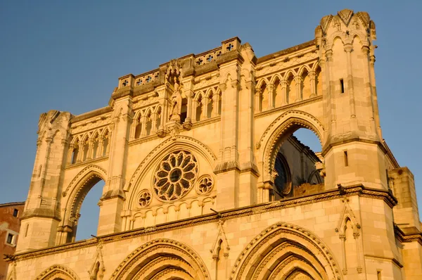 昆卡，卡斯蒂利亚 － 拉曼恰、 西班牙的大教堂 — 图库照片
