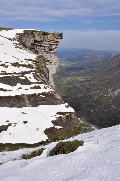 İspanya kuzeyinde delika Kanyon, balkon — Stok fotoğraf