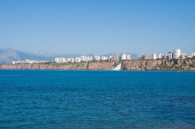 Düden Şelalesi de Antalya (Türkiye)