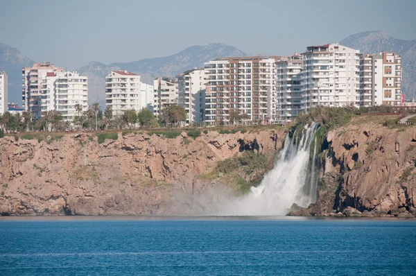 Duden-Wasserfall in Antalya (Türkei)) — Stockfoto
