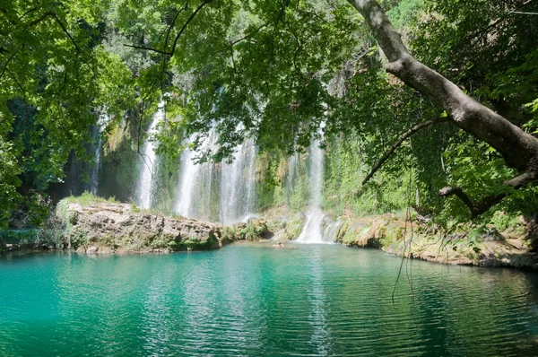 Kursunlu waterval natuurpark, antalya (Turkije) — Stockfoto