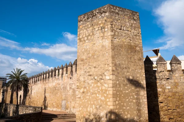 Городские стены Кордовы, Андалусии (Испания) ) — стоковое фото