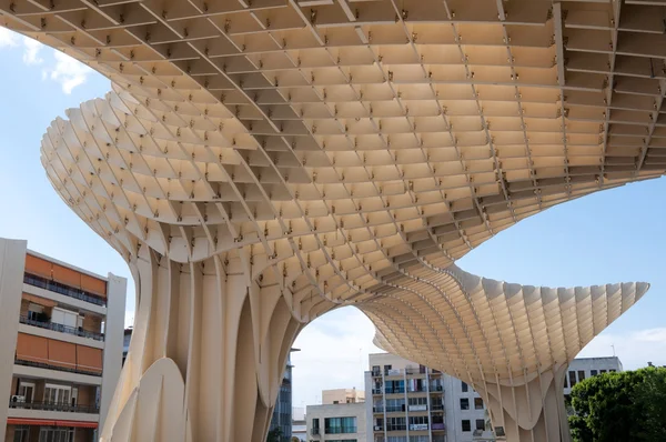 Metropol Parasol in Plaza de la Encarnacion, Seville (Испания) ) — стоковое фото