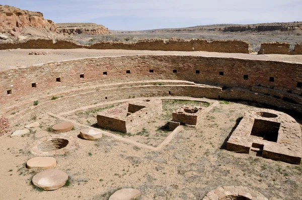 Chetro Ketl, Great Kiva ruínas, Chaco Canyon, Novo México (EUA ) Imagens Royalty-Free