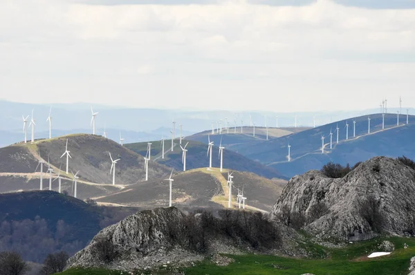 Turbin wiatrowych, Kraj Basków, Hiszpania — Zdjęcie stockowe